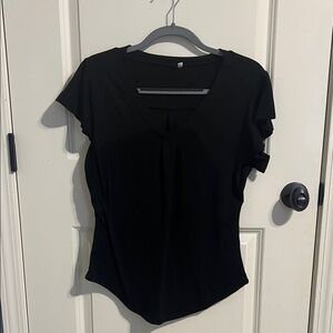 Amazon Black V-Neck Short Sleeve Top